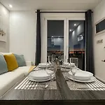 House Terraza Premium 1 6px Parking Gratis アパート
